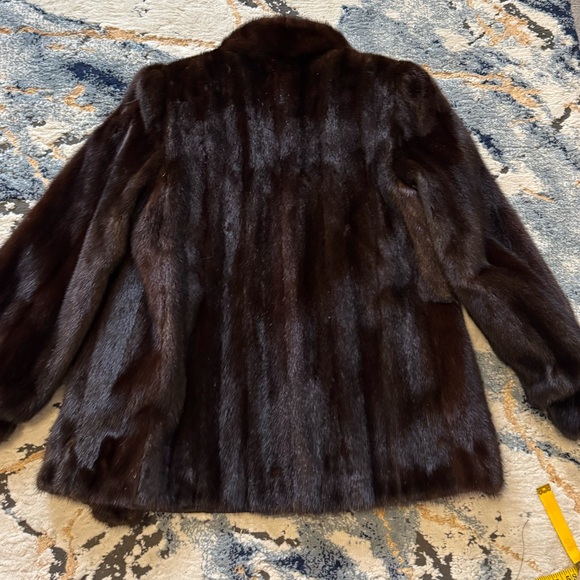 Sold !!!!!Elegant Dark glossy Brown Mink Fur Coat jacket - Picture 17 of 17